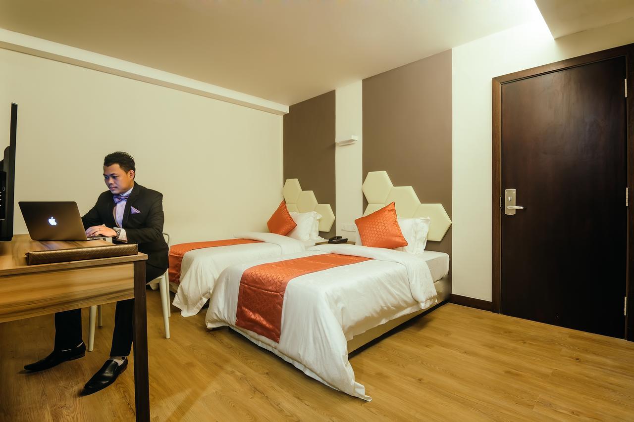 Memoire Hornbill Hotel Kuching Zewnętrze zdjęcie