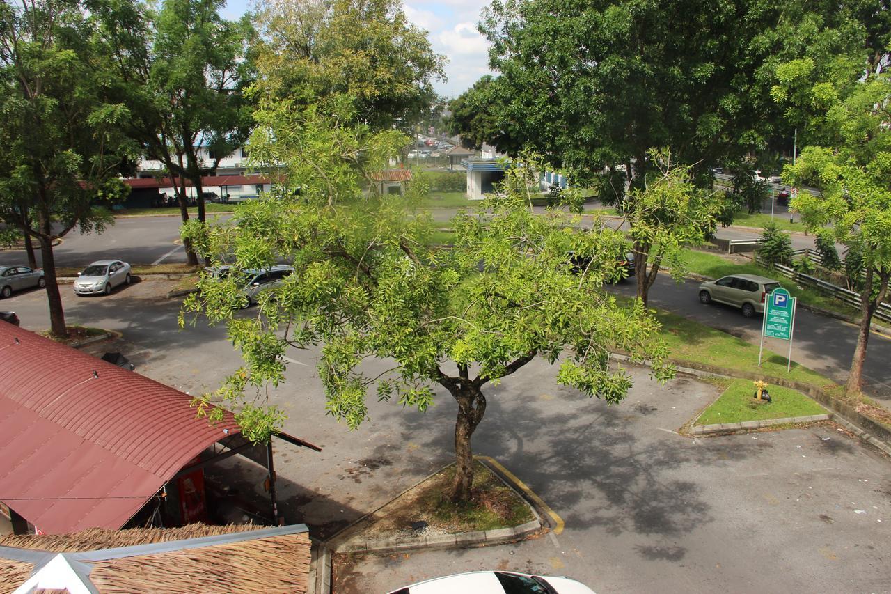 Memoire Hornbill Hotel Kuching Zewnętrze zdjęcie