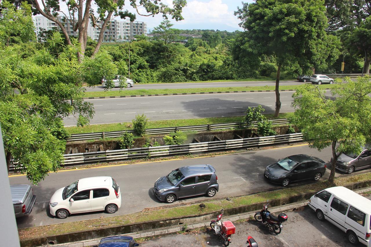 Memoire Hornbill Hotel Kuching Zewnętrze zdjęcie