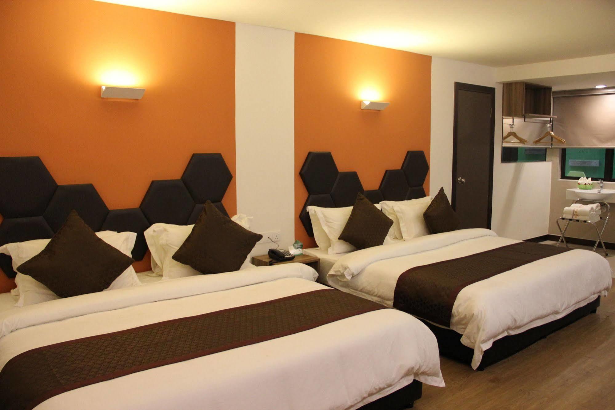 Memoire Hornbill Hotel Kuching Zewnętrze zdjęcie