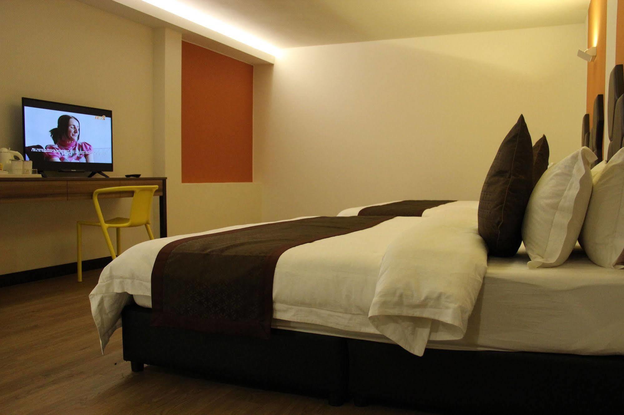 Memoire Hornbill Hotel Kuching Zewnętrze zdjęcie